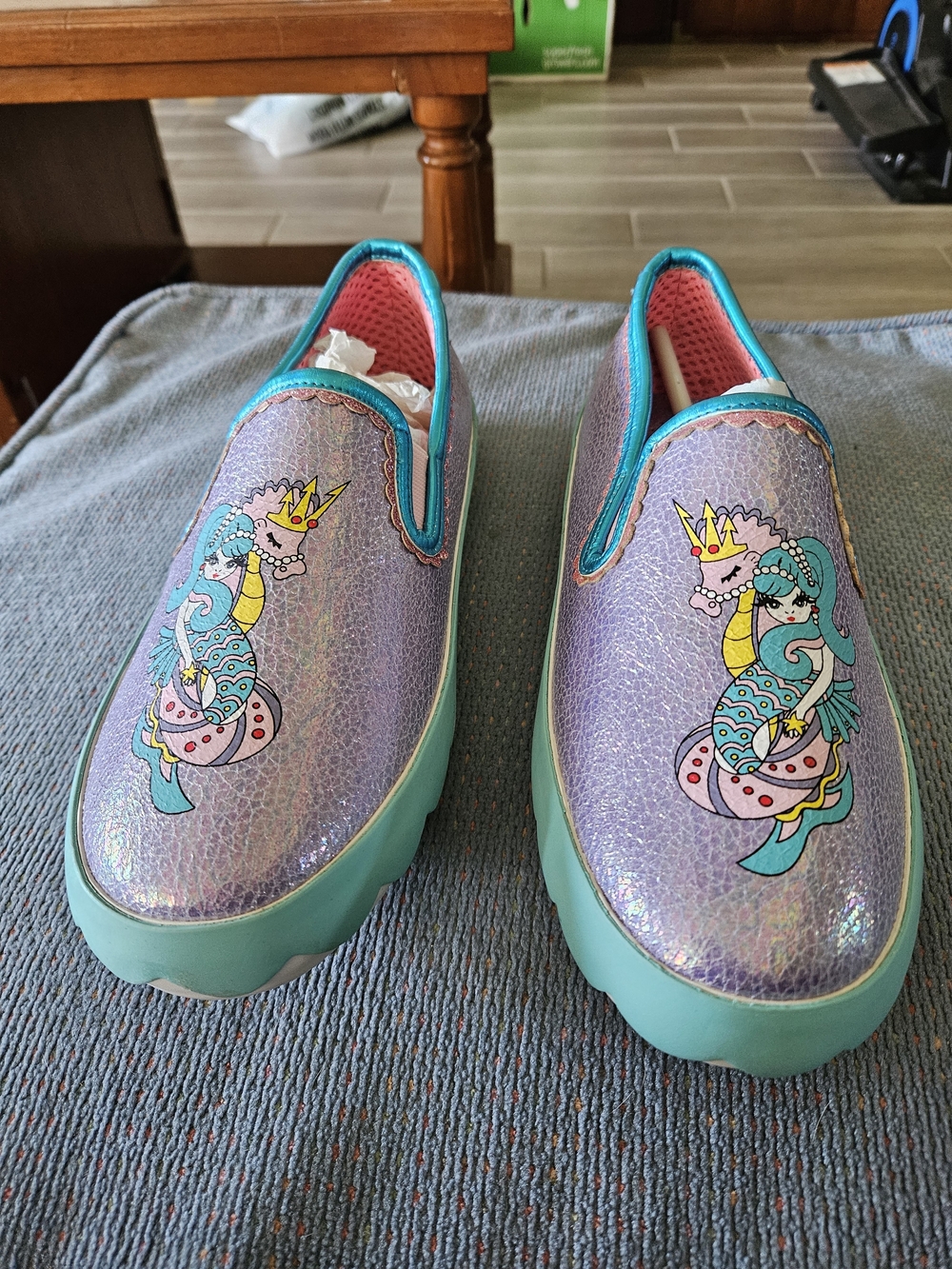Irregular Choice Topical Betty 41 Irridescent 9.5 NWT